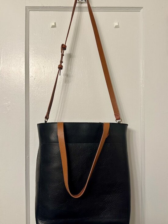 Madewell Handbags - NEW! Madewell Zip-Top Medium Transport Tote